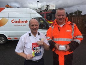 Gary Oakford, Group Manager, Merseyside Fire and Rescue Service, and Ian Lowkes, Cadent engineer